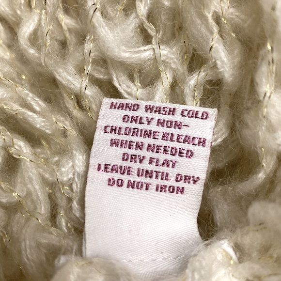 Candies Winter White loose Knit Scarf w/ golden LUREX Sparkle! STUNNING! Long OS - Picture 11 of 17